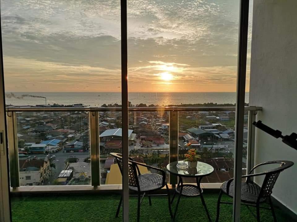 Sekinchan Seaview Homestay 7 High View Exteriér fotografie